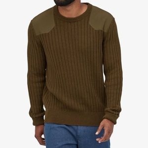 Men’s Patagonia fog cutter, sweater, size large